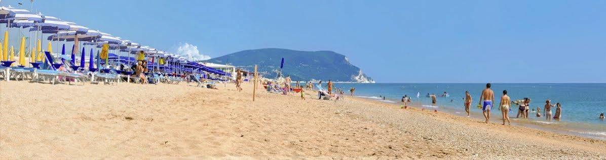 Residence I Giardini Del Conero Porto Recanati Εξωτερικό φωτογραφία